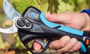 Ψαλίδια κλαδέματος με μπαταρία: Η Νέα Εποχή στην Κηπουρική